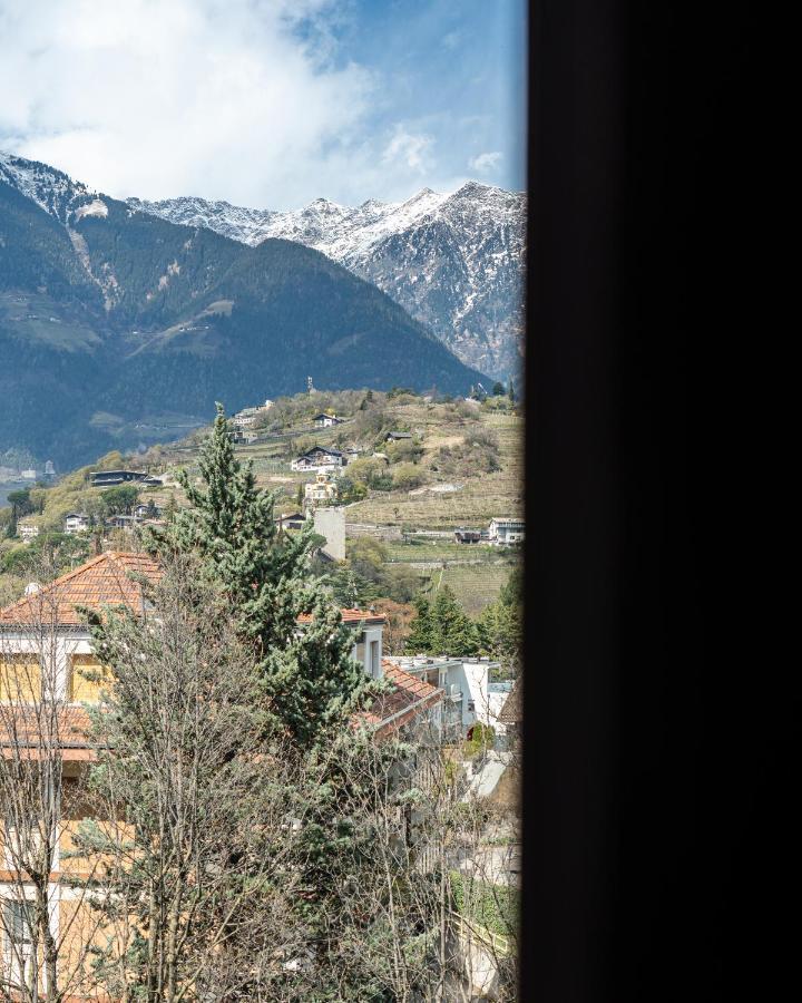 Flow Winkel Love Und Happiness * Meran